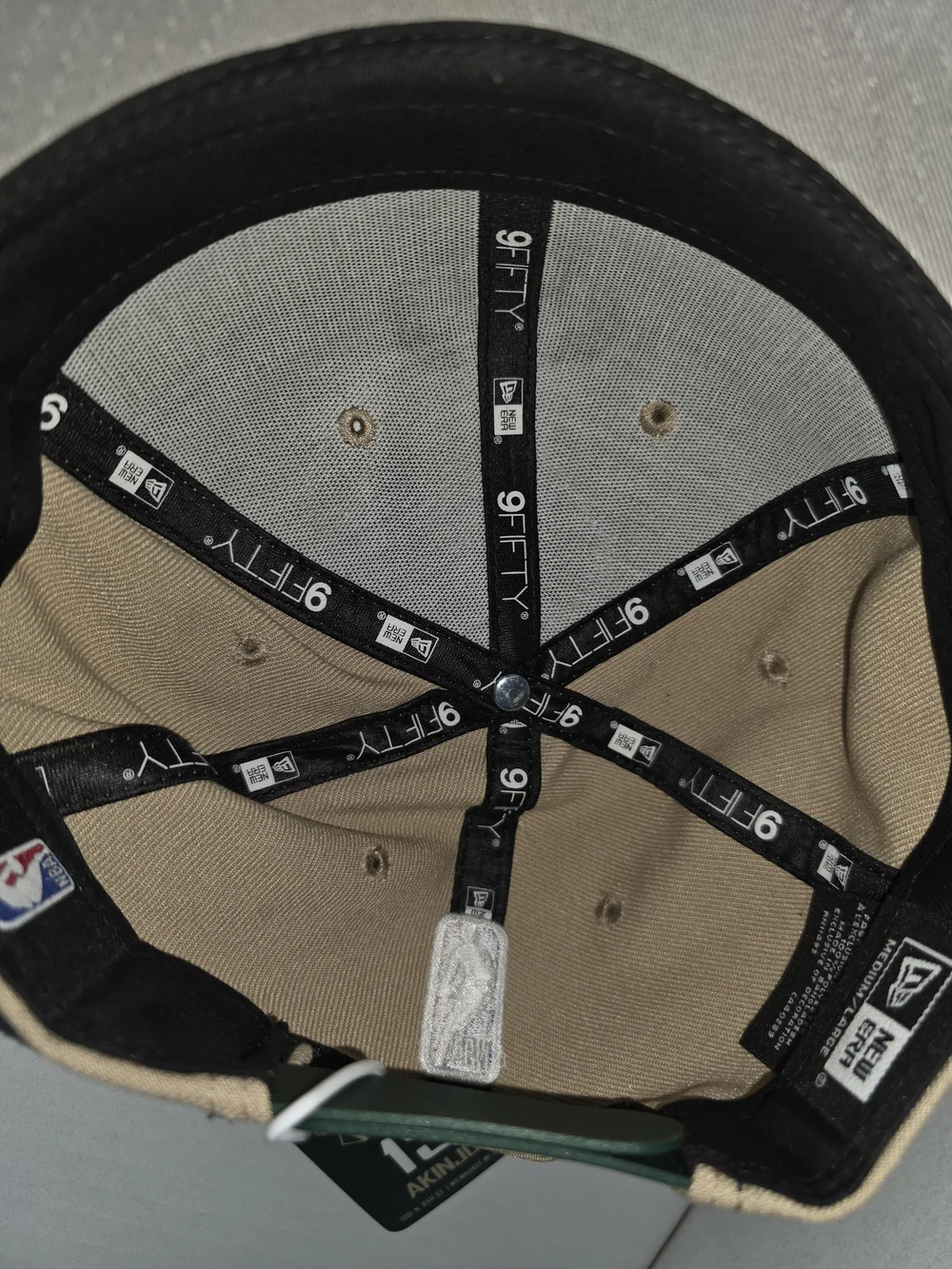 Milwaukee Bucks New Era 9FIFTY Snapback Hat M/L NBA 2K25 Summer League + Wristba
